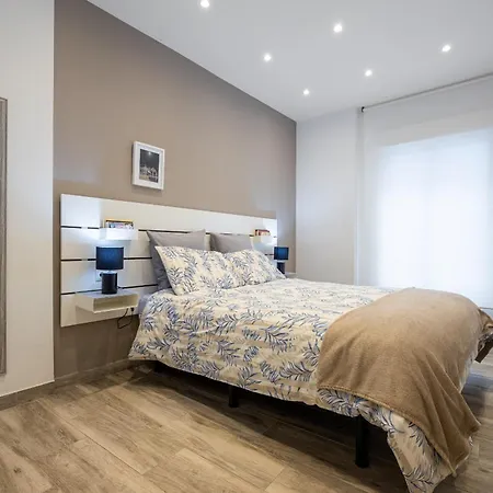 Oviedo Puerto - Vitvi Apartment Fuengirola